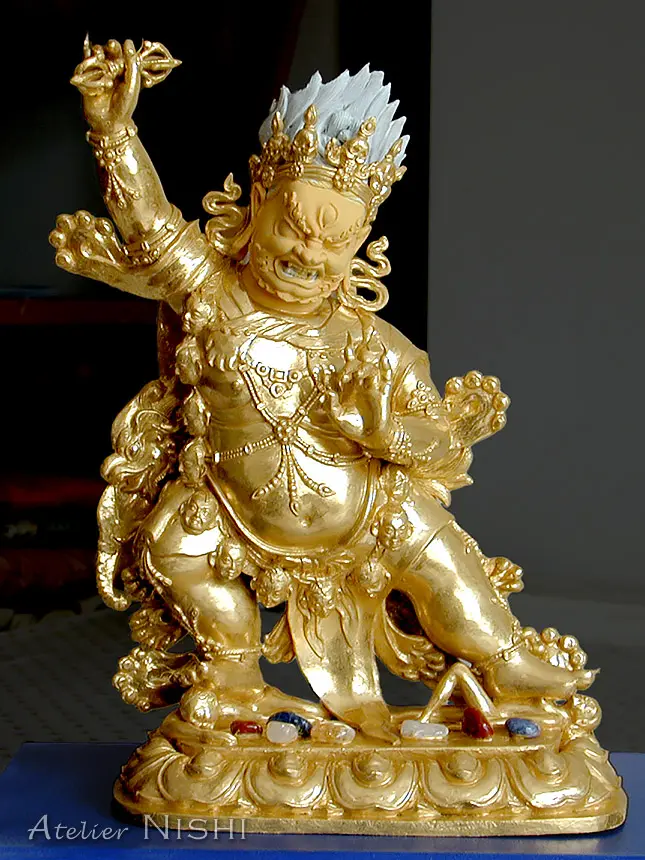 クラッシュオブクラン ゴールドペッカ像 金ペッカ グル・リンポチェ八大化身の仏像彩色 | Atelier NISHI – タンカ絵師 西